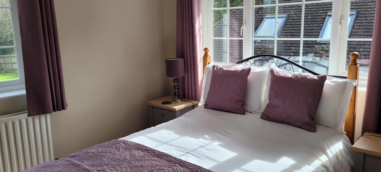 Ha'Penny Acre Bed & Breakfast Sherfield English Exterior foto