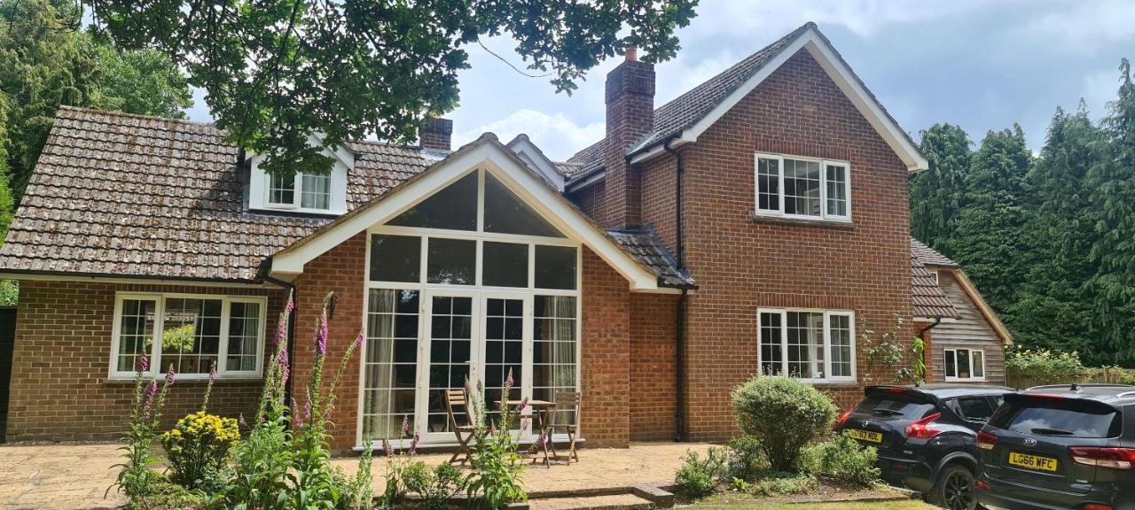Ha'Penny Acre Bed & Breakfast Sherfield English Exterior foto